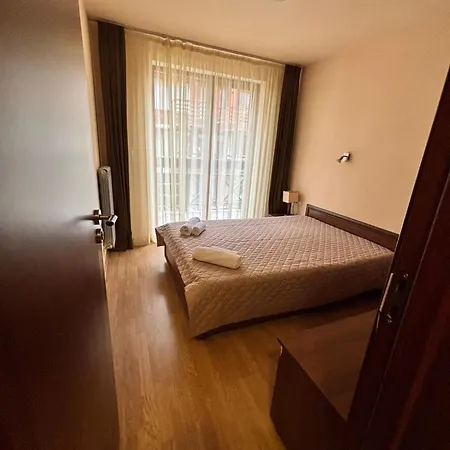 Cozy One Bedroom In Near Gondola With Wi Fi * 반스코